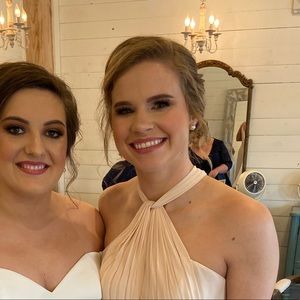 Meet your Posher, Leslie